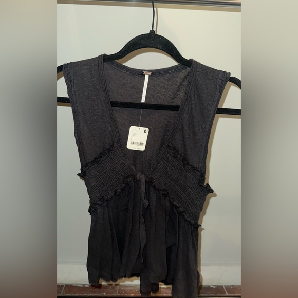 Free People Top - Picture 1 of 3